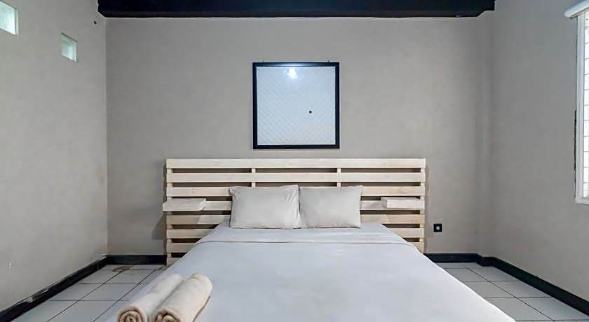 RedDoorz near Exit Toll Pasteur 5