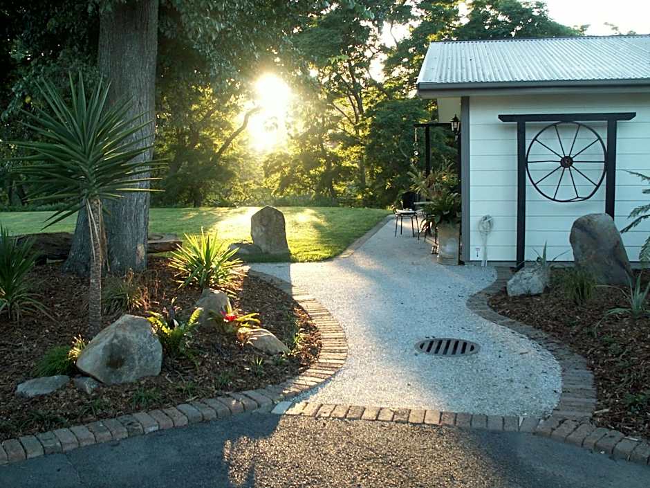 Cambridge Coach House