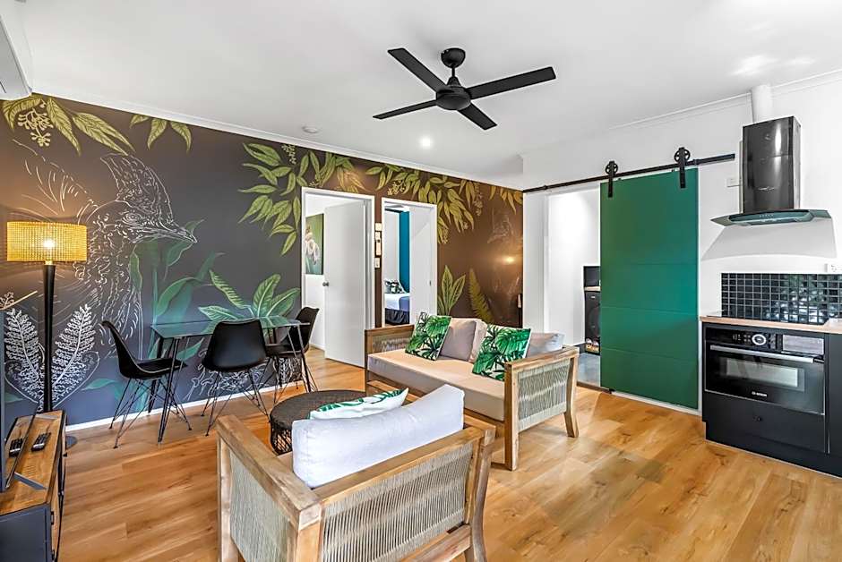 The Palms At Palm Cove