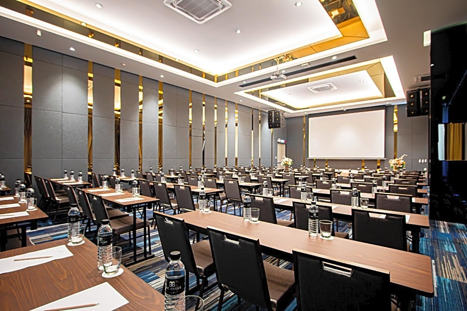 Frame Hotel Bangkok