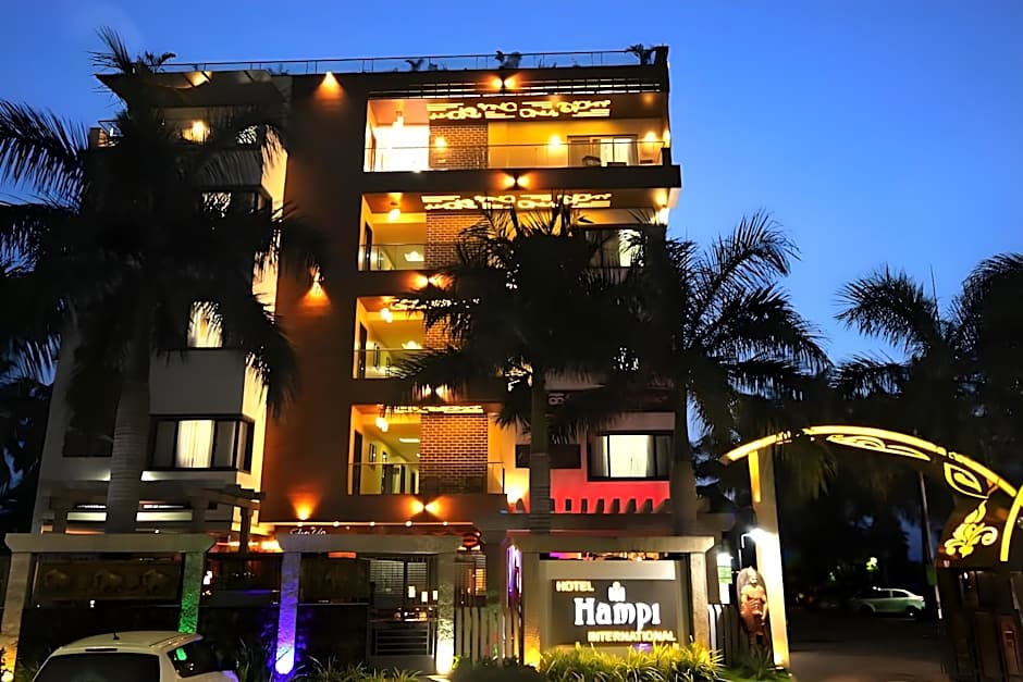 Hotel Hampi International