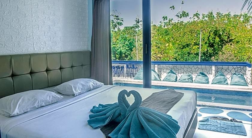 Bombora Surf Camp Hotel