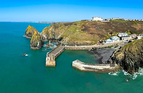 Mullion Cove Hotel & Spa