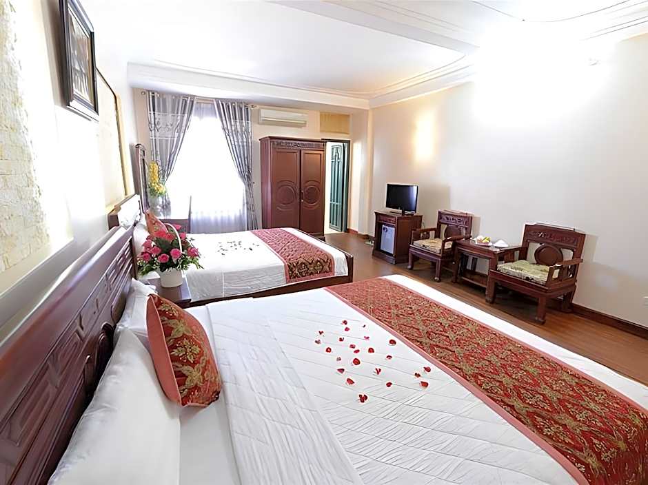 Little Diamond Hotel