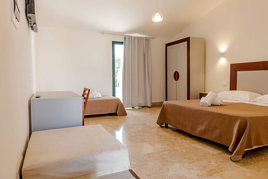 Delfino Beach - CDSHotels
