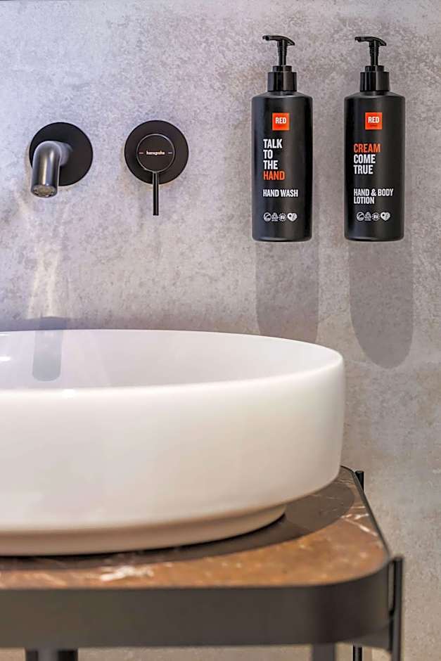 Radisson RED Berlin Kudamm 