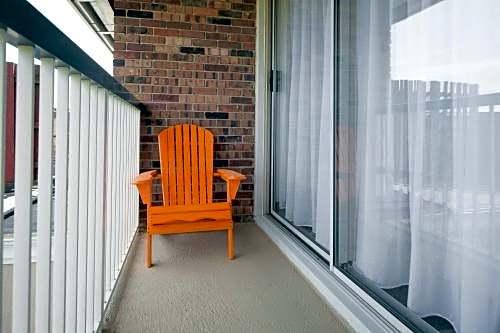 Howard Johnson Hotel by Wyndham Toms River