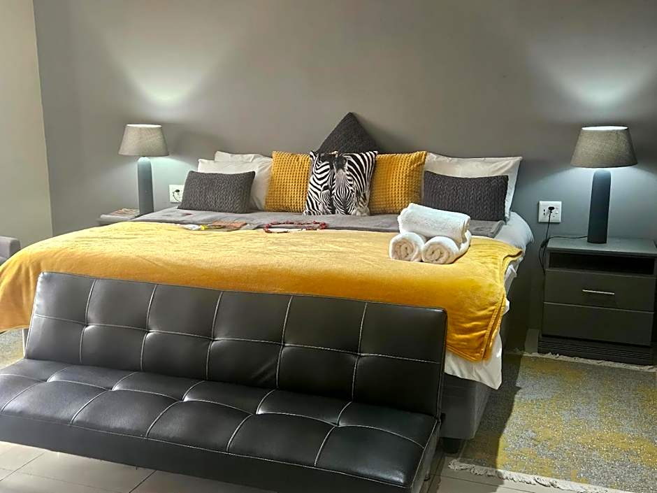 Photo 1 of 8 of Standard 1 King Bed