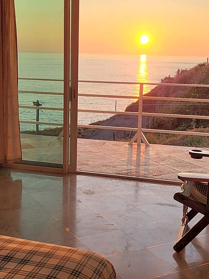 Hotel Luz de Mar ' right on the beach