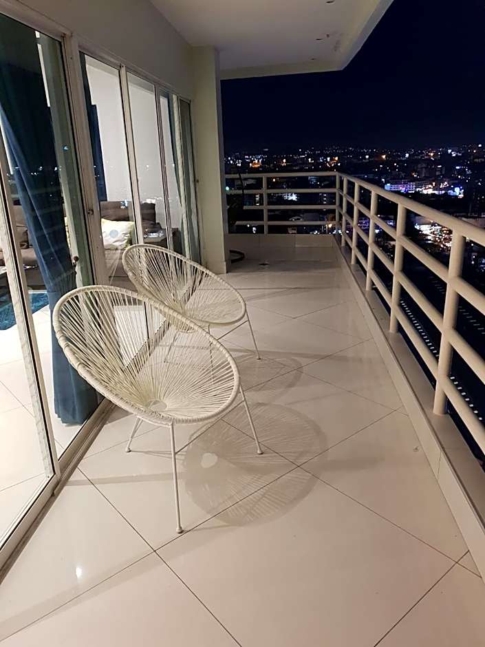 VTSIX at View Talay 6