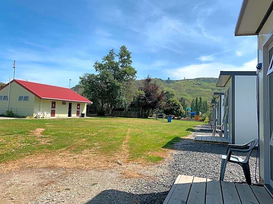 Beaumont Hotel and Holiday Park