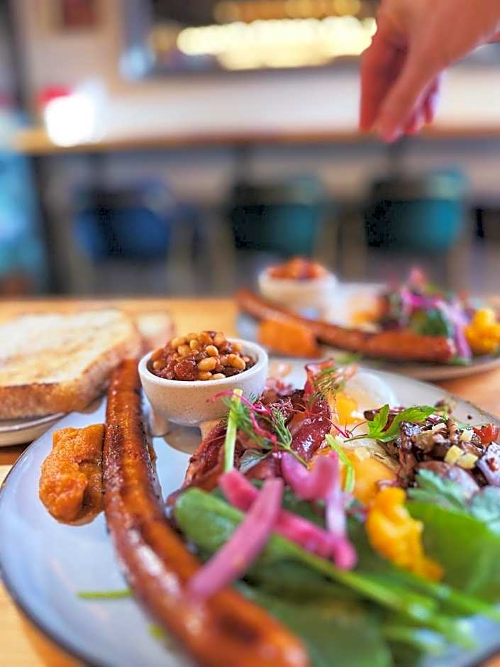 Budapest Party Hostel at Udvarom