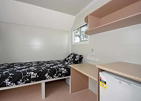 Compact Single Van Room