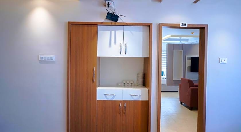 HOTEL RAMKRISHNA PALACE