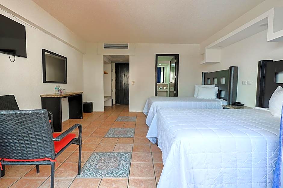 Hotel Delfín Vista Pier Beach Front