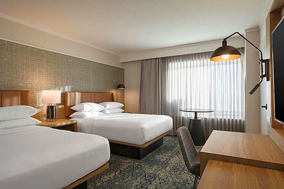 Sheraton Grand Sacramento Hotel