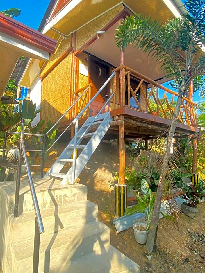 MiL's Hillside Tourist Inn