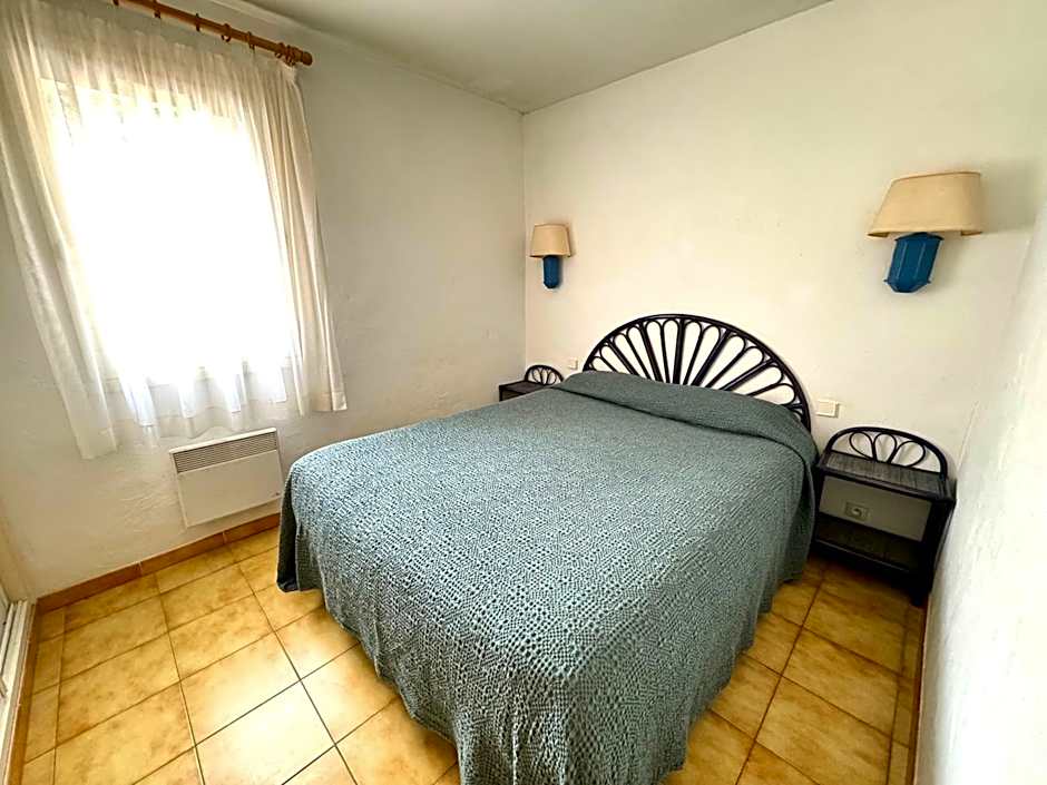 Résidence hôtelière Le Provençal à Giens - Bord de mer