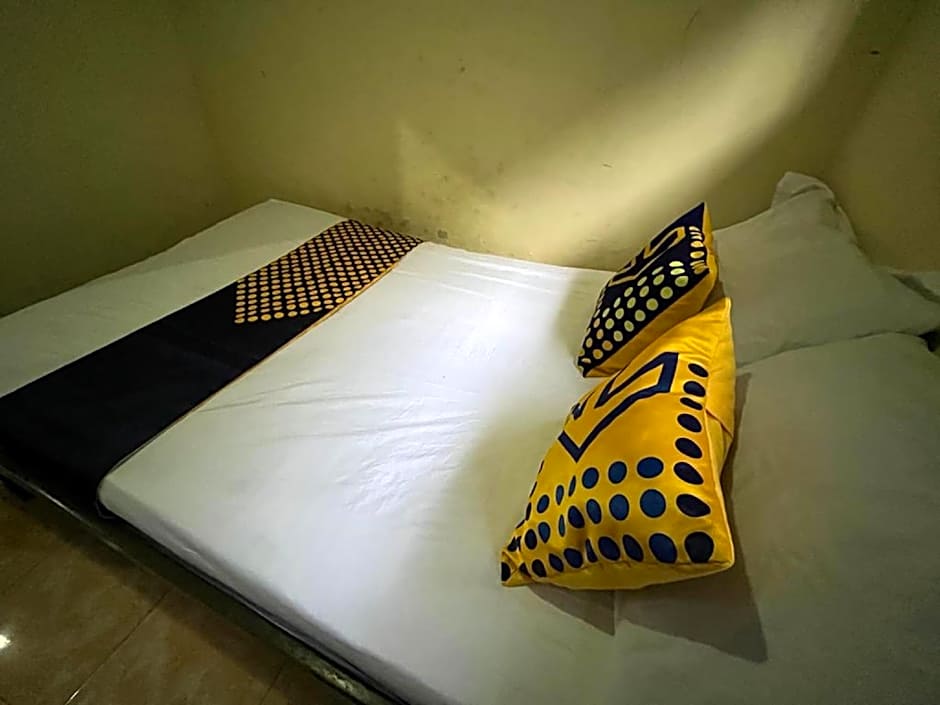 Hotel O Kost Bu Tutik Syariah