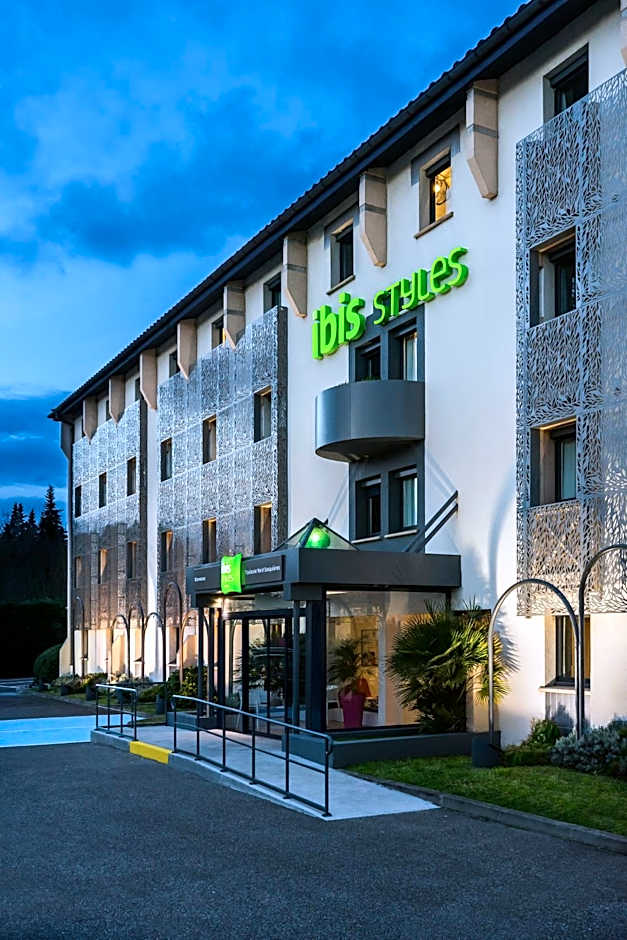 ibis Styles Toulouse Nord Sesquieres