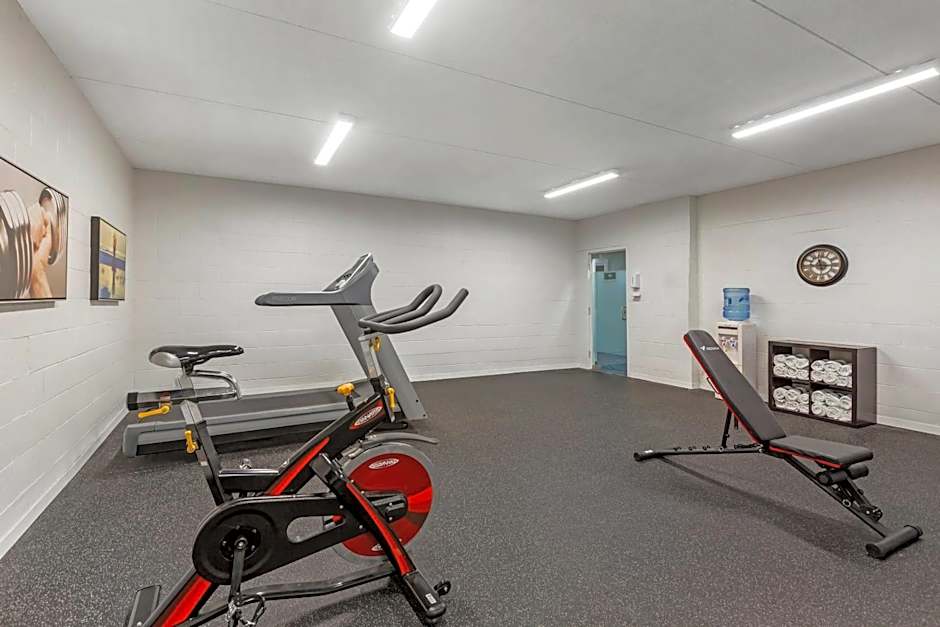 Quality Suites Whitby