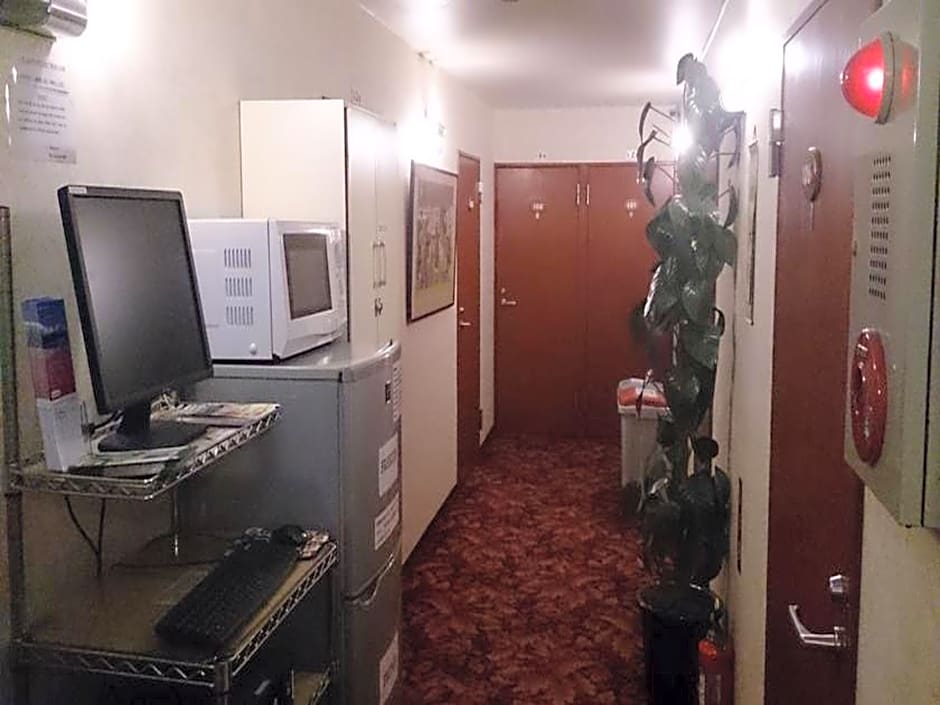 Asakusa Ryokan Toukaisou Hotel