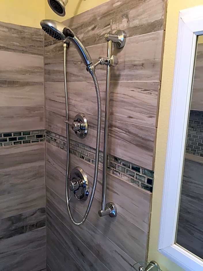 Oceanfront Sea Scape Motel