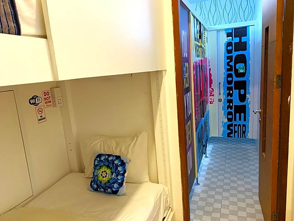 Ozora Tiying Tutul Hostel Canggu