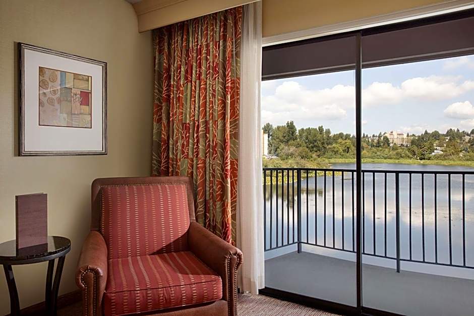 DoubleTree By Hilton Hotel Seattle Airport