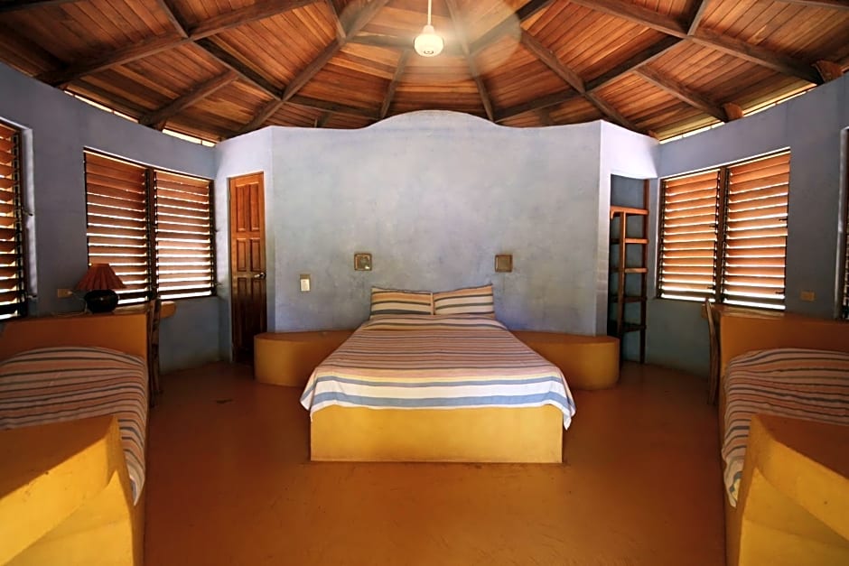 Hotel Playa Negra