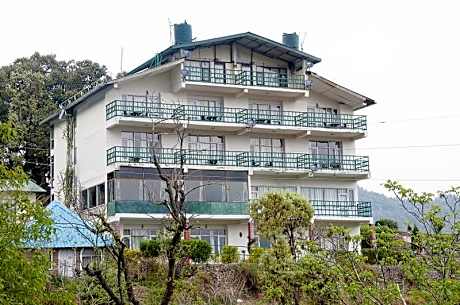 The Ayali Fernhill Resort Chail