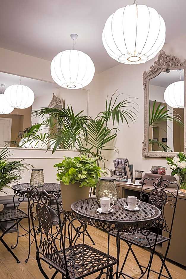 Chic & Town - Luxury Rooms