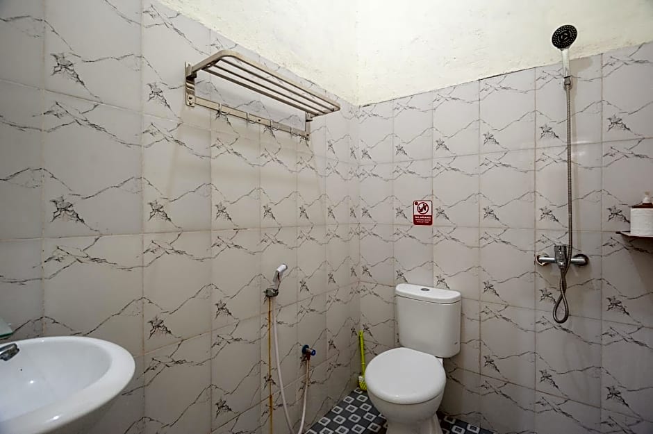 Reddoorz Syariah near tirtasari sonsang dan banto royo