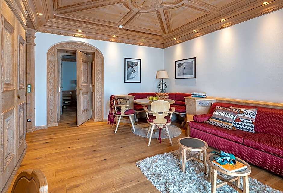 Junior Suite, Balcony — 7 fotoğraftan 1. fotoğraf