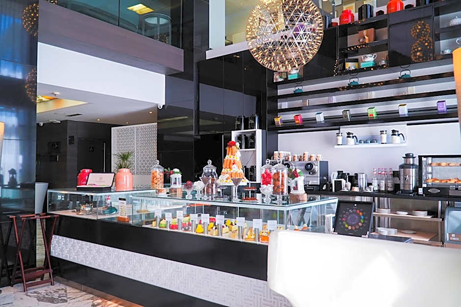 Royal Tulip City Center