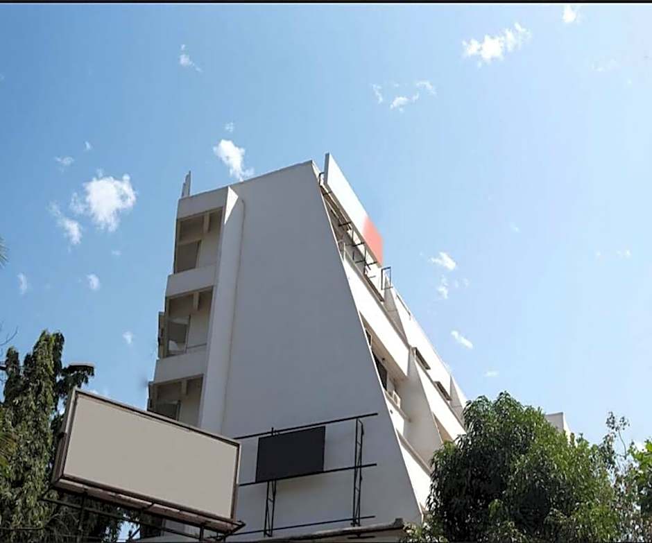 Host Inn International
