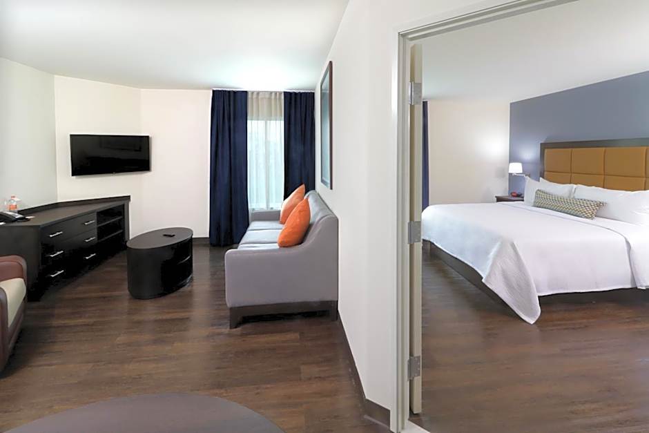 Candlewood Suites Queretaro Juriquilla By IHG