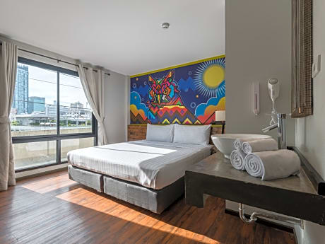 Deluxe Room with King Bed - Non-Smoking