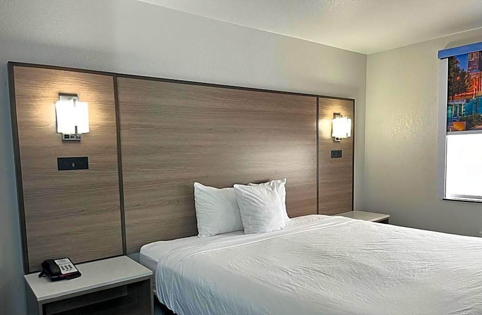 Baymont by Wyndham Indianapolis Northeast