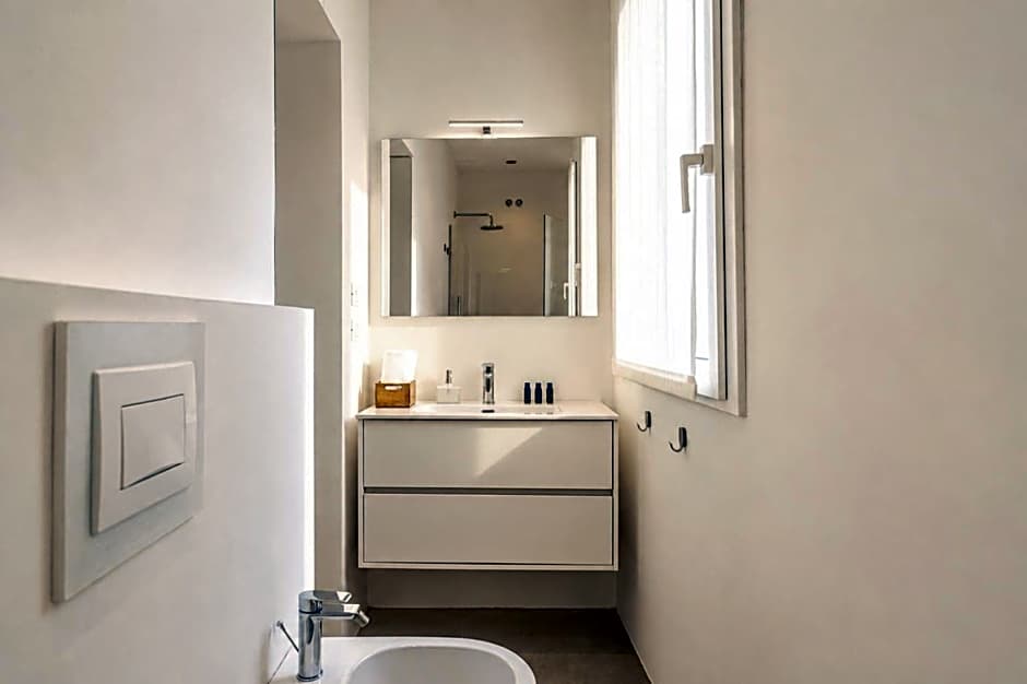 Amare Suite & Apartments