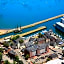 Salem Waterfront Hotel & Suites