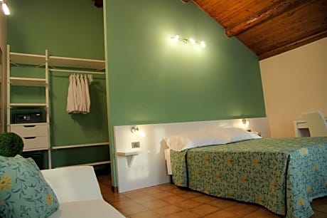 Economy Double or Twin Room