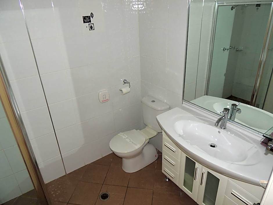 Argyle Terrace Motor Inn