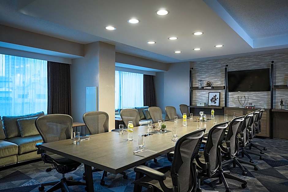 Renaissance by Marriott Toledo Downtown Hotel