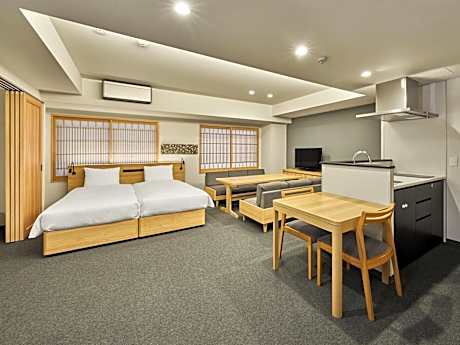 One-Bedroom Family Apartment