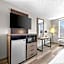 Clarion Pointe