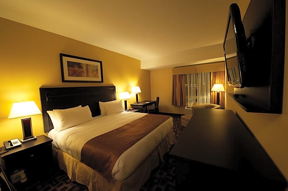 Days Inn & Suites by Wyndham Winnipeg Airport Manitoba