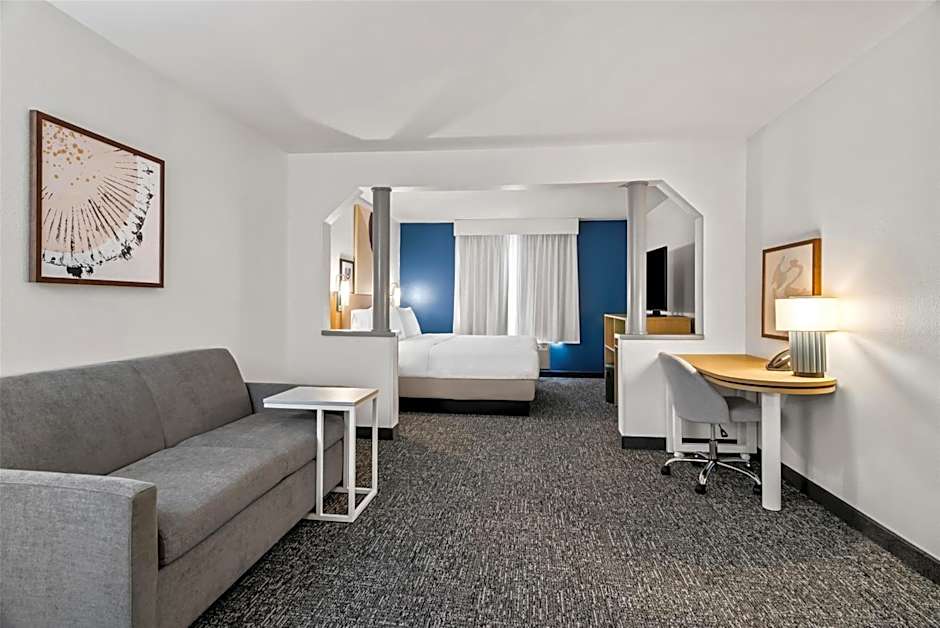 Spark by Hilton Merrillville