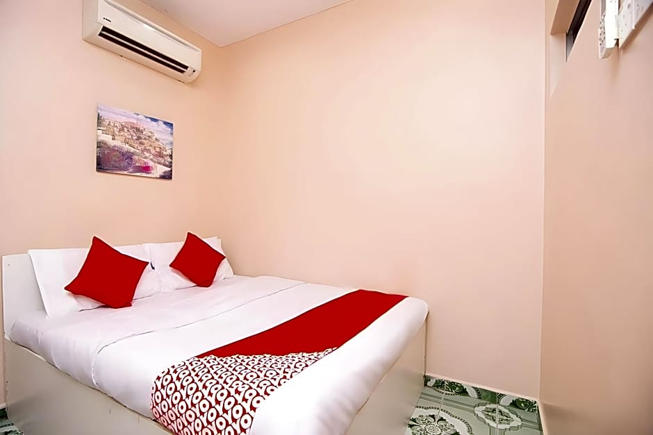 OYO 1224 Hotel Hajah Rohayah