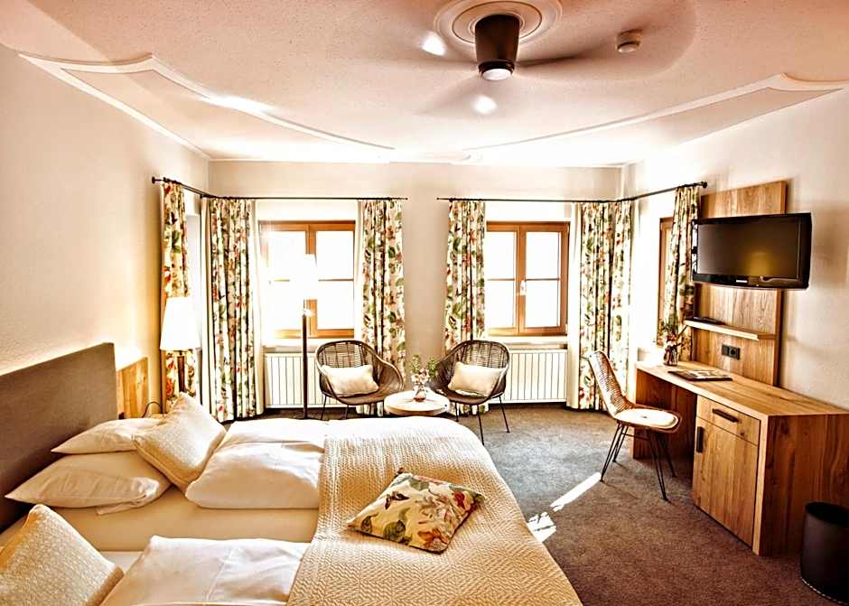 Historisches Gasthaus Hotel Hirschen Horn